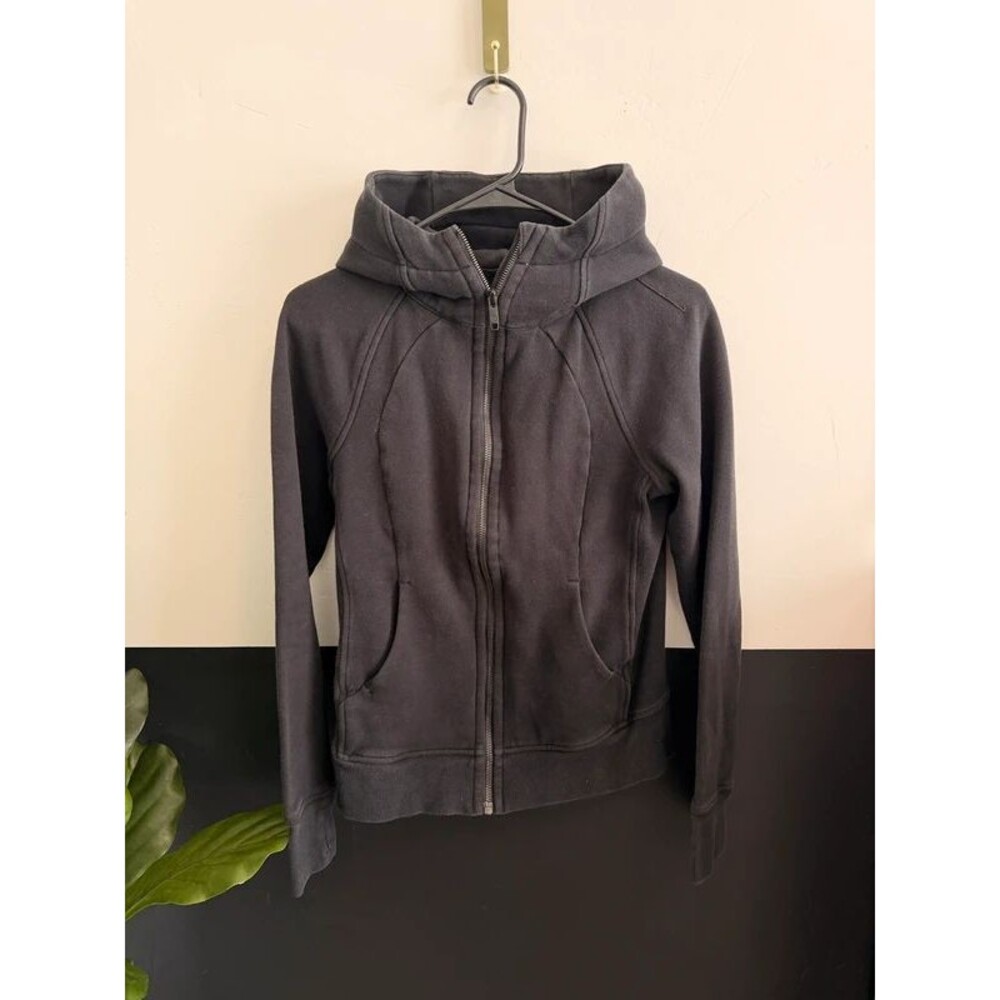 Lululemon Size 4 Scuba Full Zip Hoodie
